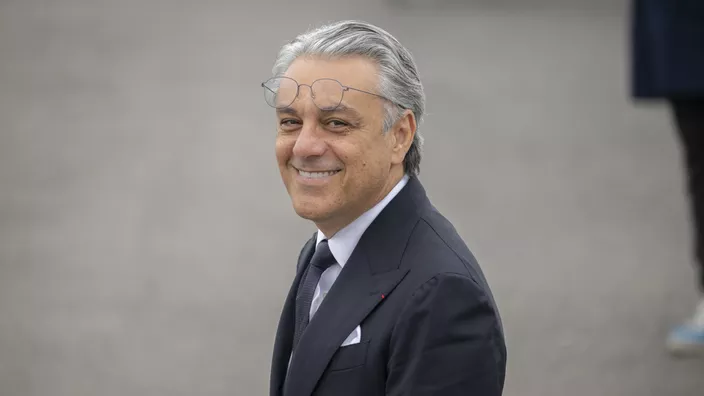 Luca de Meo : Relancer Kering en surmontant défis stratégiques clés