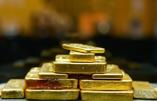 L’or atteint des sommets alors que la Chine défie Trump